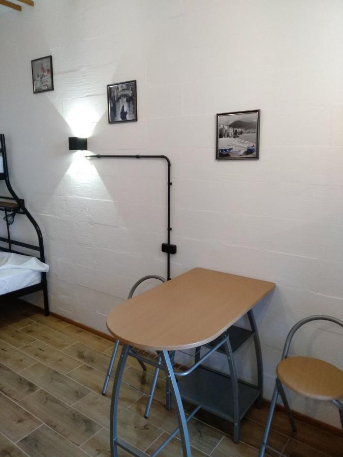 オデッサ Loft Houseアパートホテル エクステリア 写真