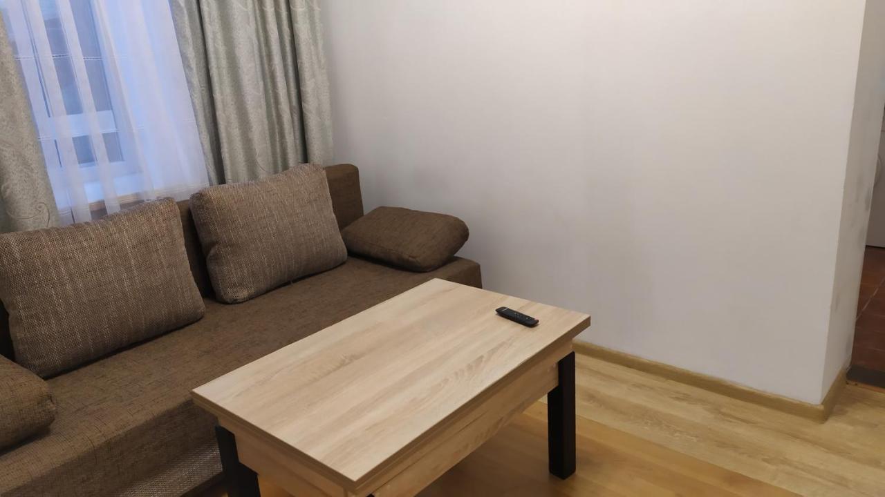 オデッサ Loft Houseアパートホテル エクステリア 写真